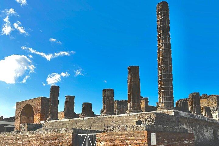 Pompeii and Naples with Street Food from Sorrento and Naples - photo 3