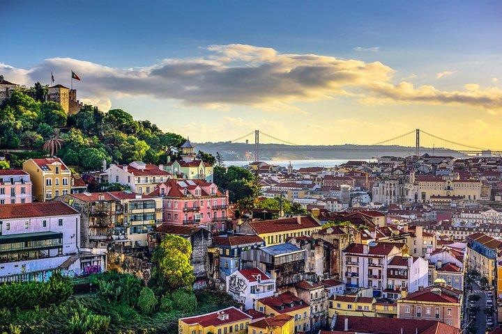 Lisbon to Porto Up to 4 Stops: Obidos, Nazare, Fatima & Aveiro - cover photo