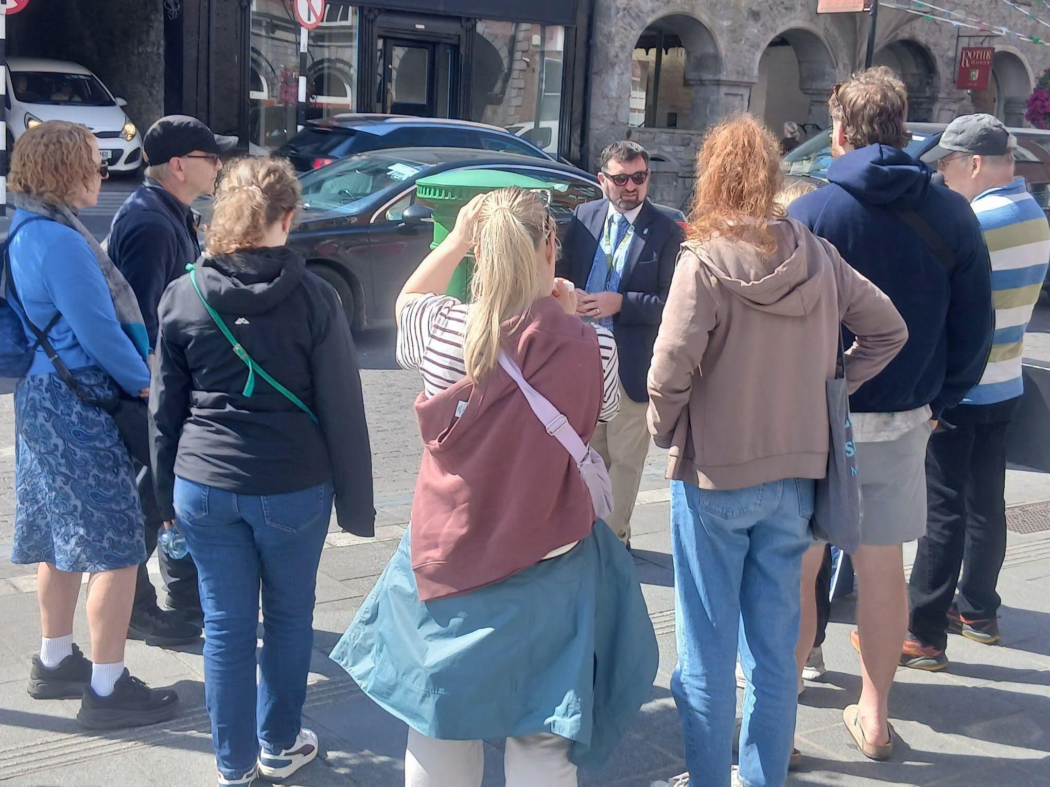 Kilkenny en français avec un guide local irlandais - cover photo