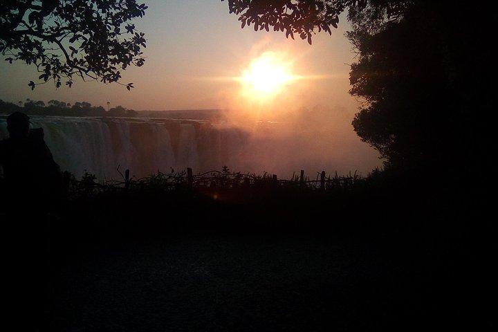Sunrise Victoria Falls Private Tour - photo 4
