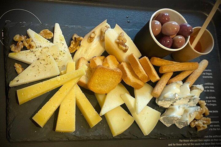 Porto Private Gourmet Food & Wine Historic Tour with a Sommelière - cover photo