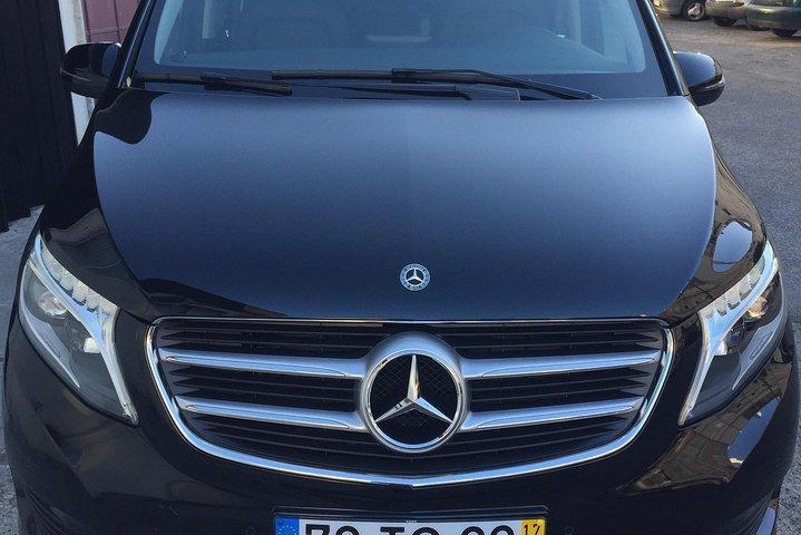 Private Transfer To or From Santiago De Compostela - cover photo