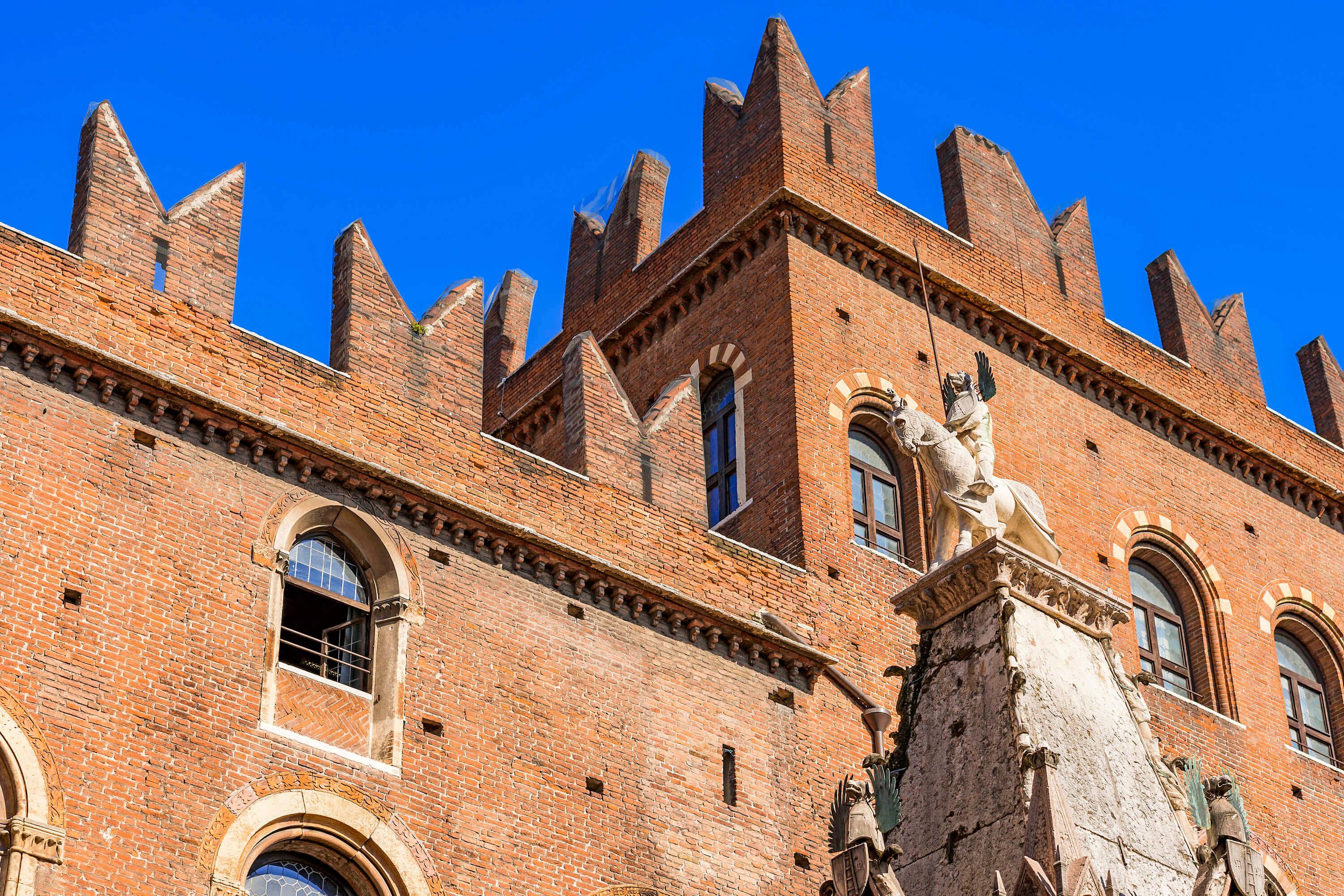 Verona: City Walking Tour with Audio Guide App - photo 3