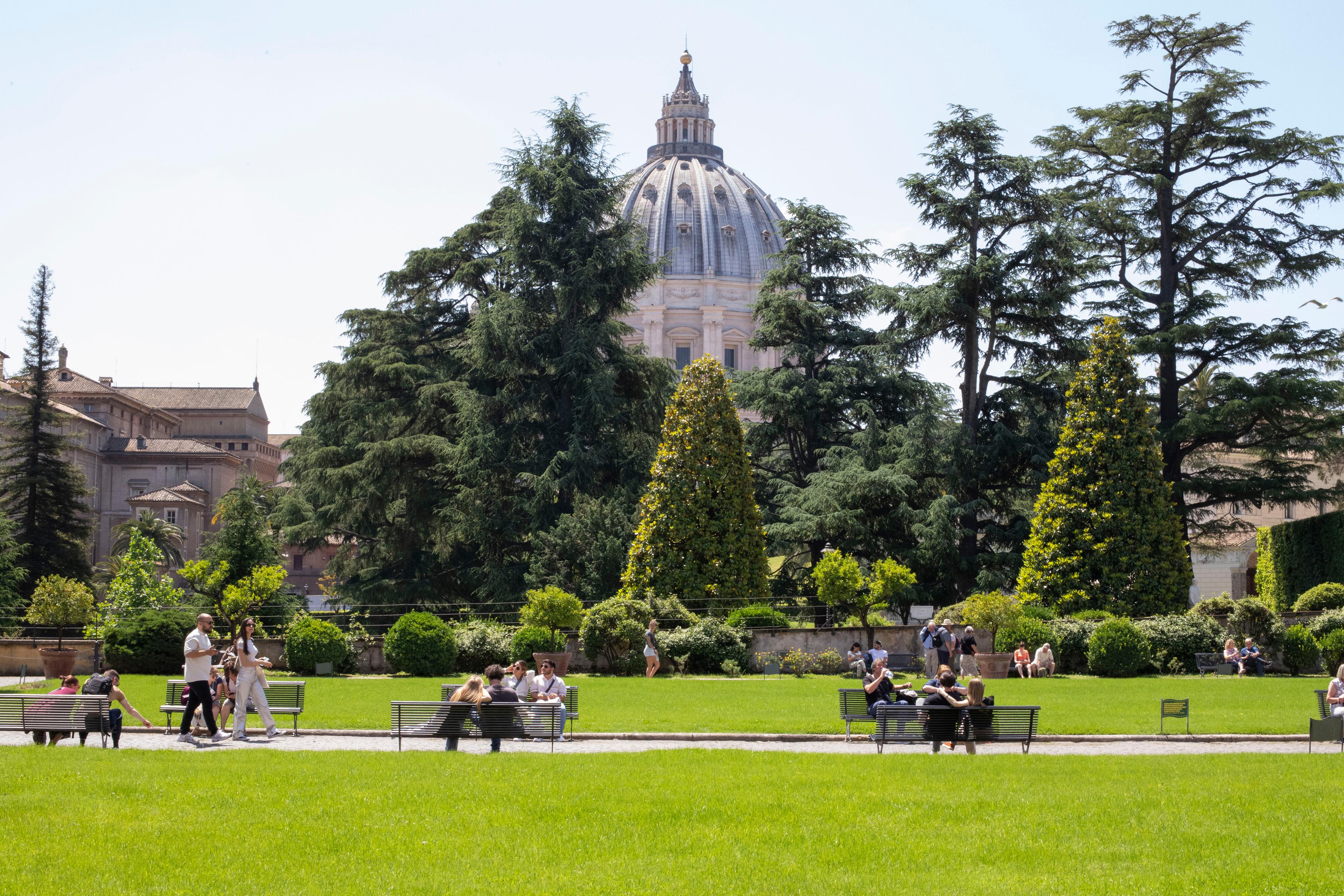 Vatican Museums and Sistine Chapel Guided Tour - photo 4