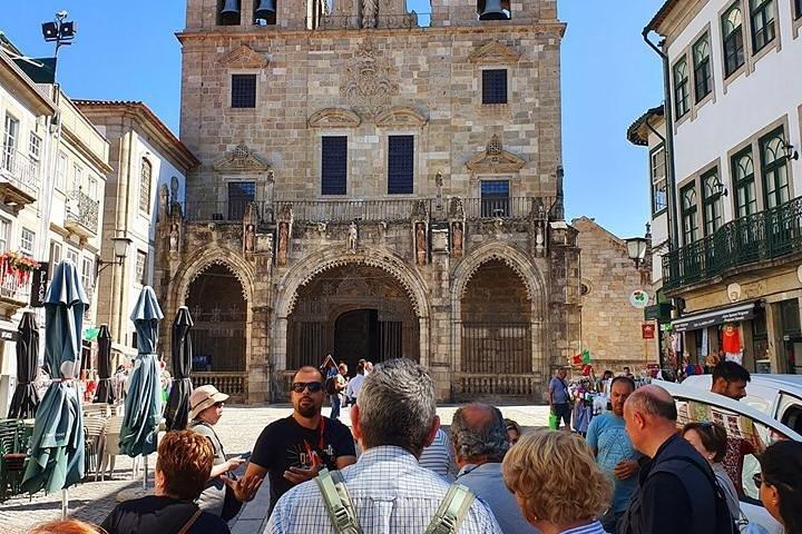 Braga: Half Day Tour from Porto - PRIVATE - photo 2