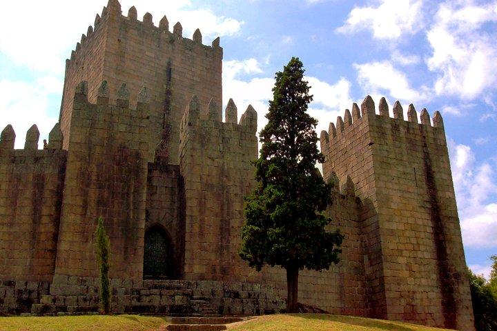 Braga and Guimarães Small Group Tour with Lunch From Porto - photo 2