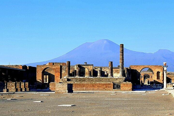 Naples/Salerno: Pompeii and Herculaneum with an Archaeologist - photo 5