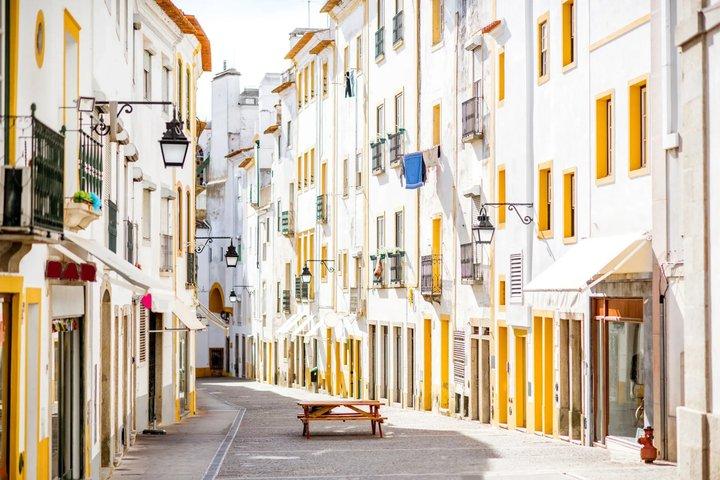 Discover Évora : Essential Highlights with a Local Guide - photo 2