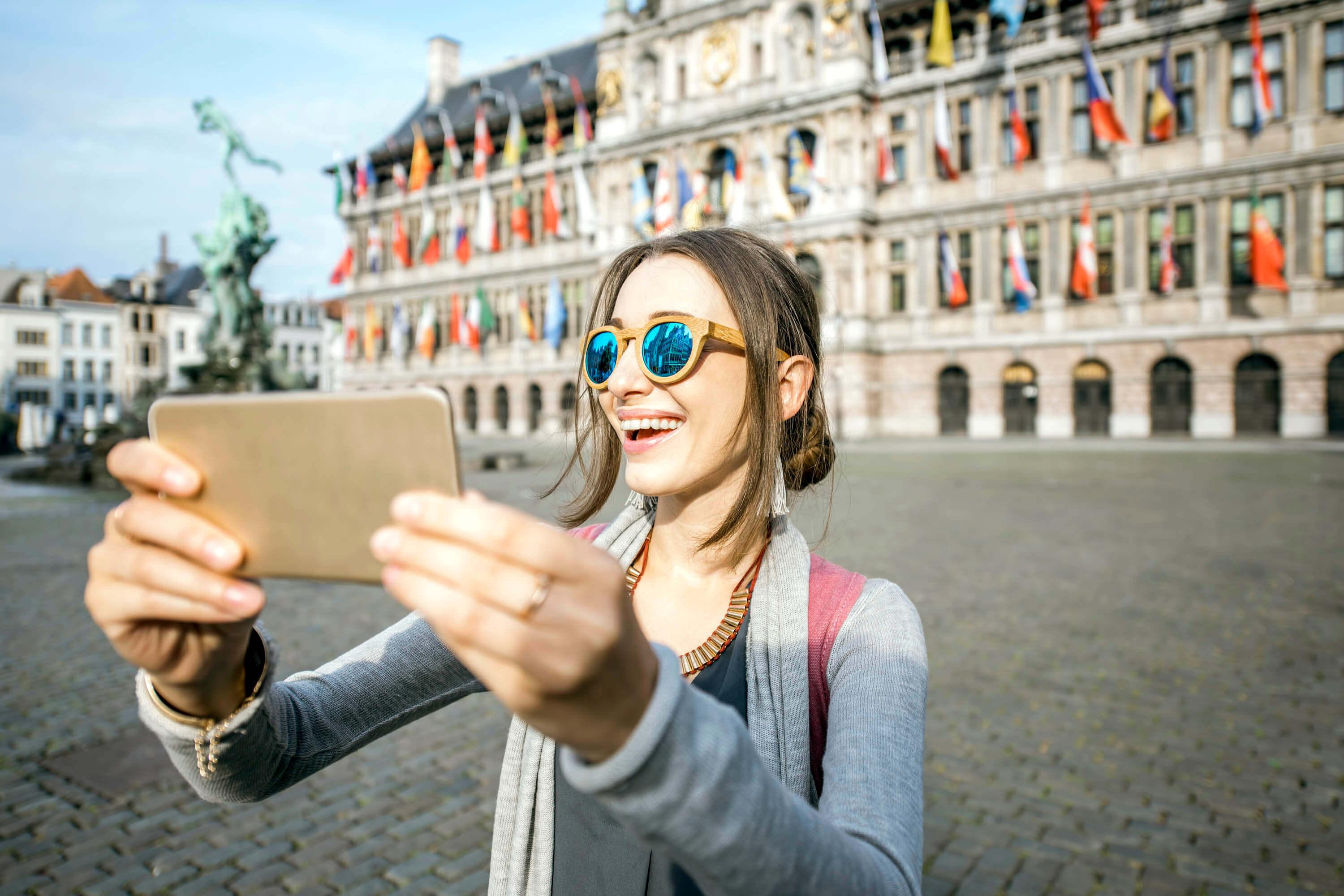 Antwerp City Walking Tour with Audio Guide App - photo 3