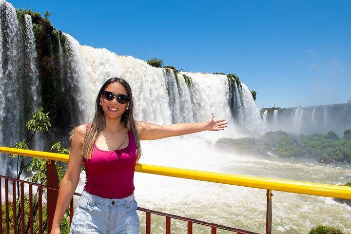 Shared Group: Brazilian Falls with Boat Tour and Tickets Included - photo 3