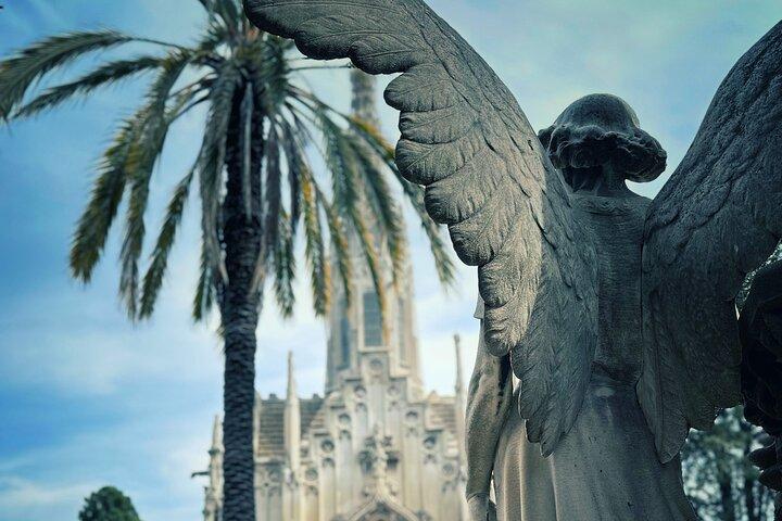Cemetery of Montjuïc Walking Tour – Art, History & Views - photo 5