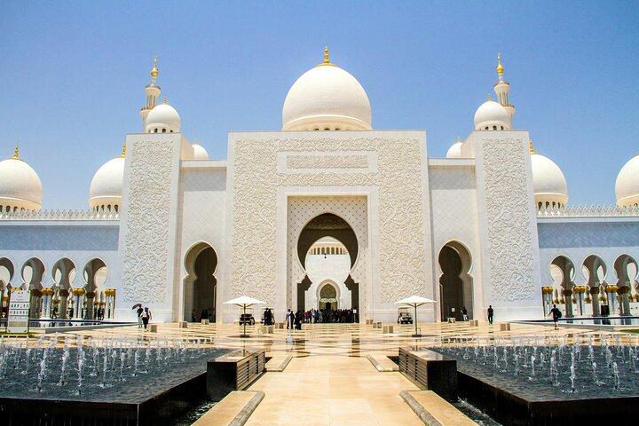 Abu Dhabi Half-Day City Tour with Pickup & Drop-Off - cover photo