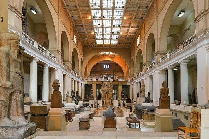 Hurghada Day Trip to Pyramids of Giza and Egyptian Museum VIP - photo 5