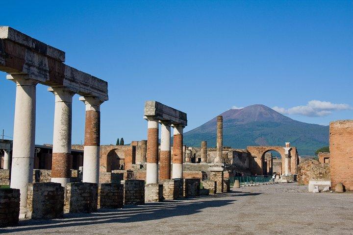 Pompeii and Herculaneum Small-Group with an Expert Archaeologist - photo 3