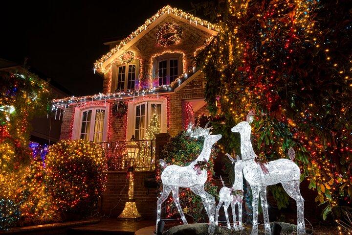 Christmas Lights Tour in New York City Dyker Heights - photo 5