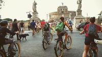 Rome by Night City Bike Tour with Sunset, Views and Evening Lights | Upgrade available: Pizza Night - photo 3