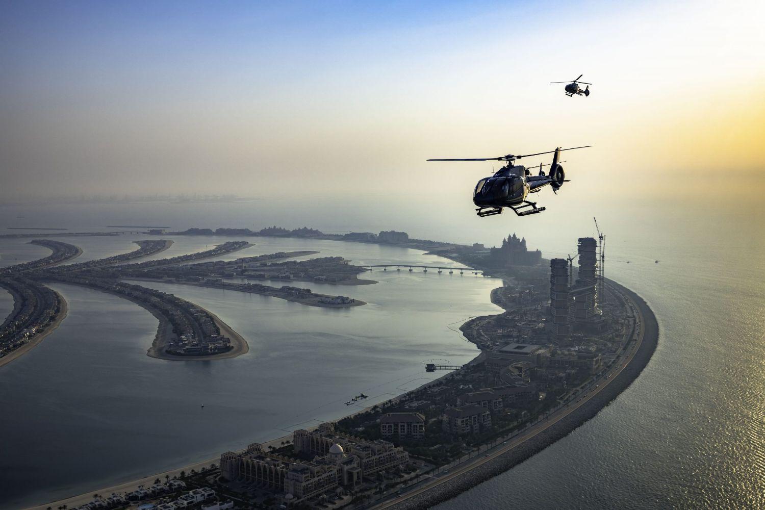 Palm Dubai Helicopter Ride - 17 Mins Experience tickets - photo 4