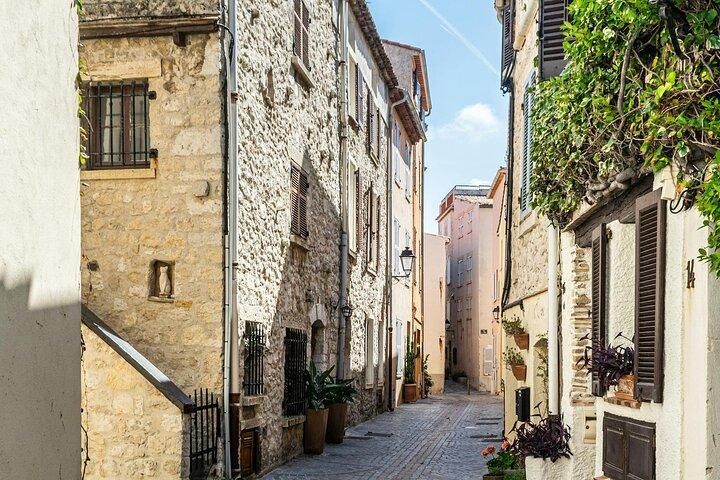 Cannes, Antibes, Saint-Paul-de-Vence Private or Semi-Private Tour - photo 2