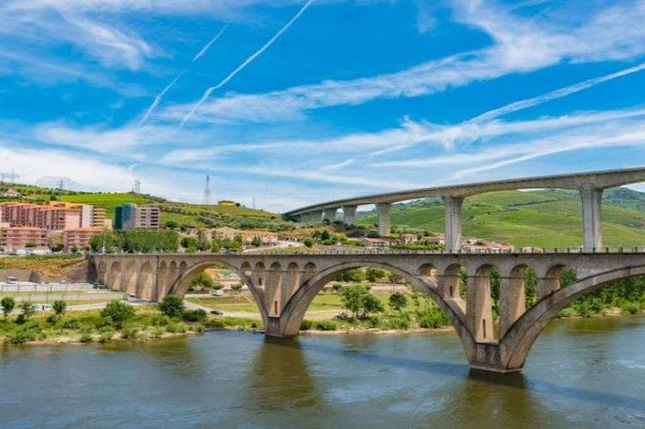 Day Trip from Porto to Régua by Bus and Return by Boat - photo 5