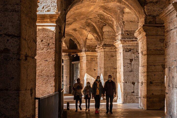 Colosseum, Forum, and Palatine Hill Guided Tour - photo 2
