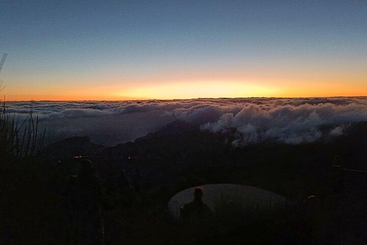 Half day Tour From 0 To 1818 Meters To Pico Do Arieiro Sunrise - photo 2