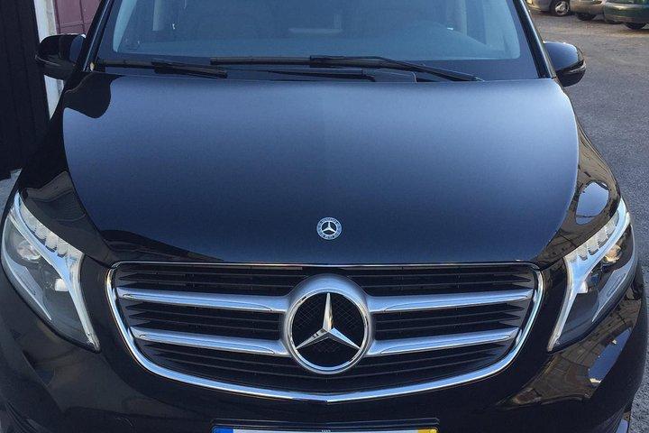 Private Transfer To or From Porto - Stops: Óbidos, Nazaré, Aveiro - cover photo