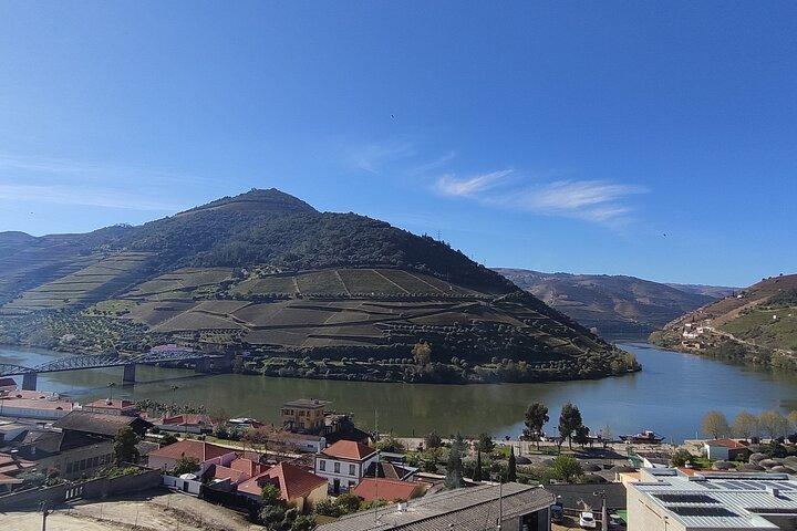 Visit Pinhão - photo 4