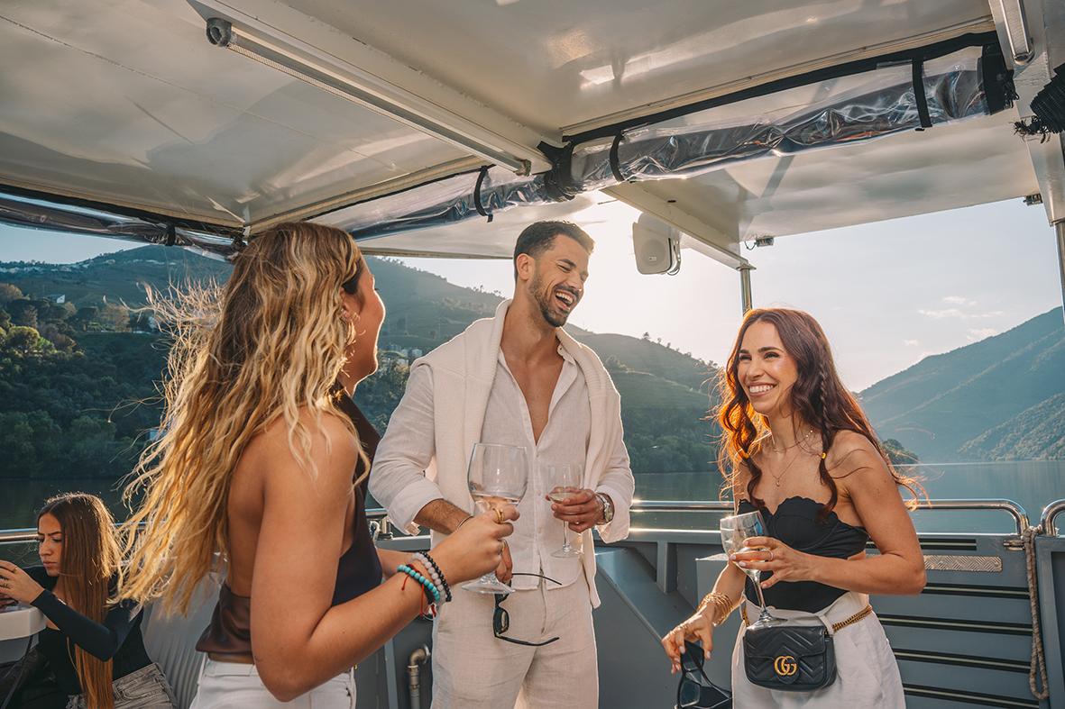 Douro Sunset Experience - Panoramic Tour in the Douro Valley with Music and Open Wine Bar - cover photo
