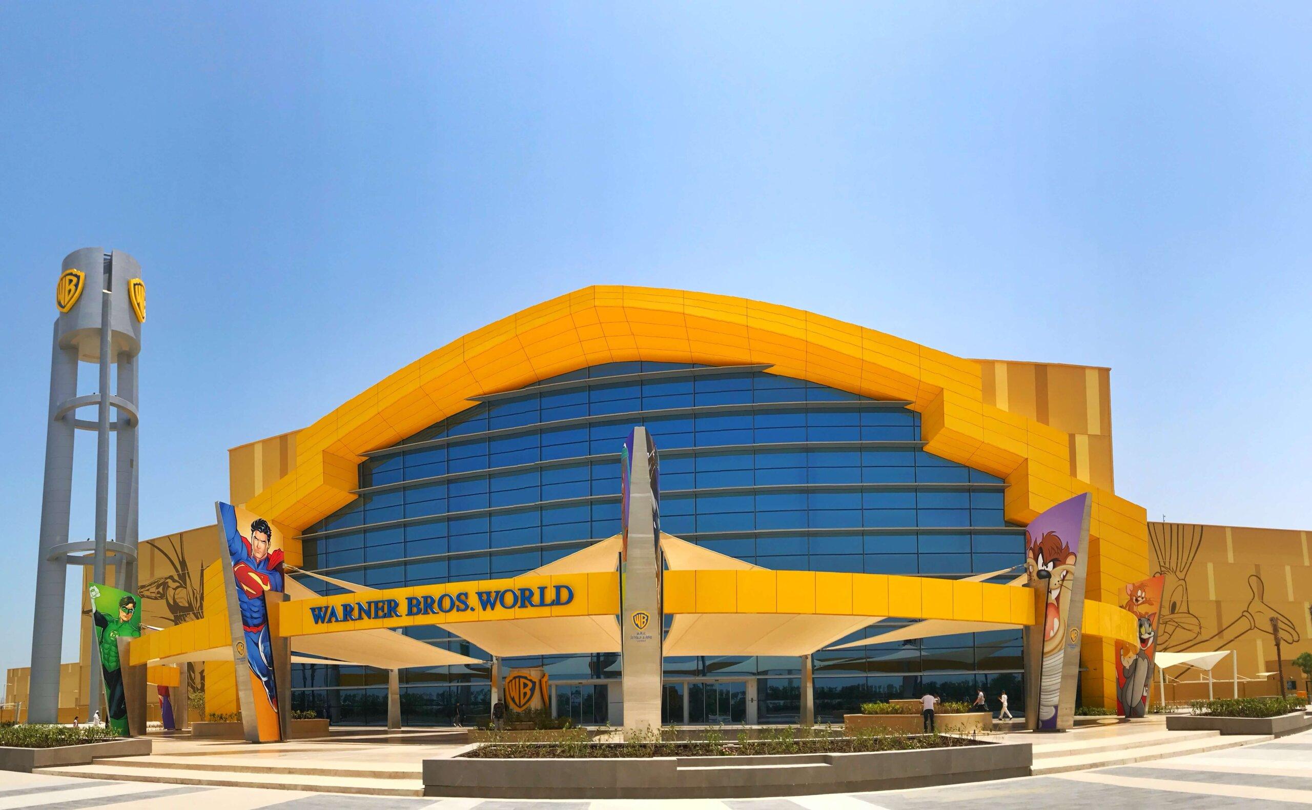Abu Dhabi City Tour with Grand Mosque visit & Warner Bros Entrance tickets - photo 3