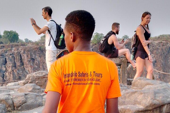 Victoria Falls Airport Pvt Transfers, Sundowner Cruise & Tour of the Falls Combo - photo 3