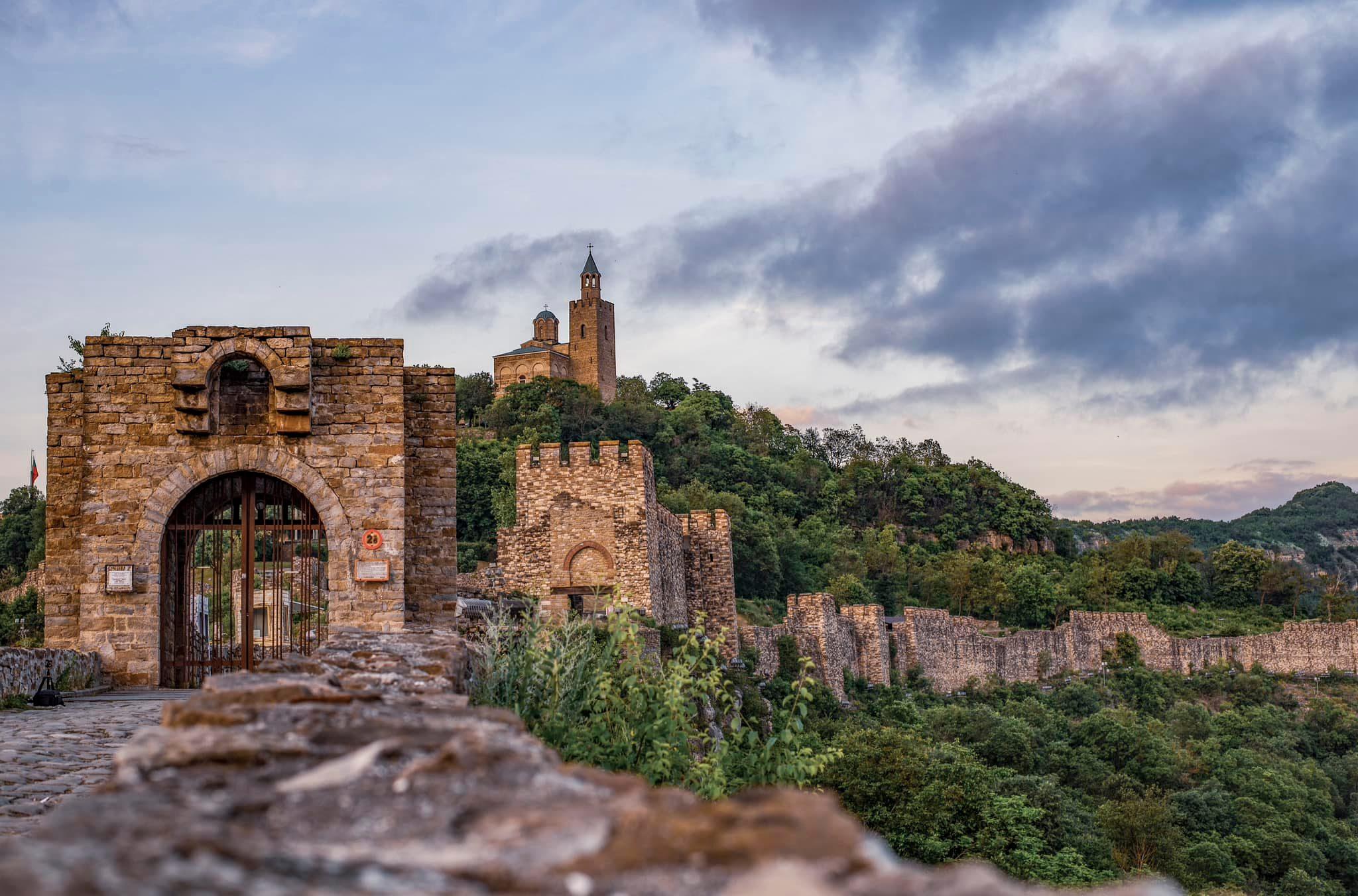 Veliko Tarnovo and Arbanassi 12 hrs Full Day Tour from Sofia - cover photo