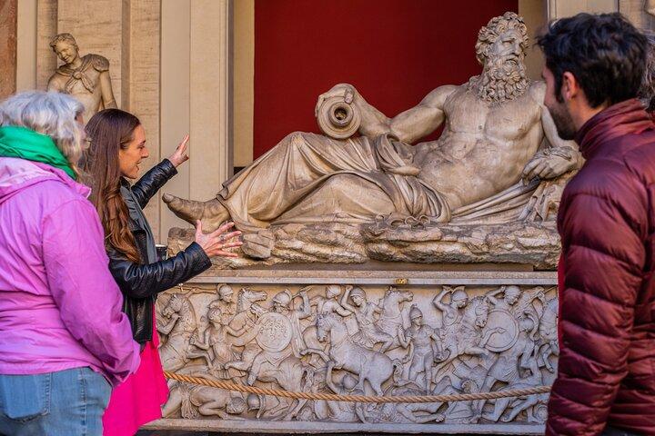 Private Guided Tour at Vatican Museum and Sistine Chapel - photo 3