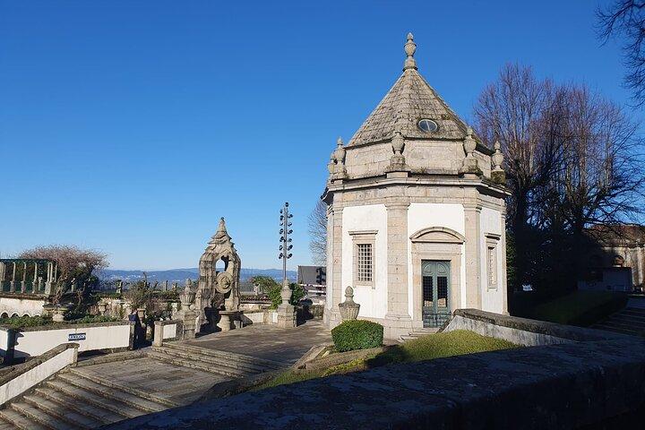 Porto to Santiago de Compostela with Stops up to 4 Cities - photo 4