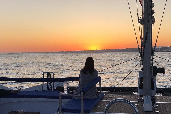 Lisbon Sunset Catamaran Cruise on The Tagus River - photo 3