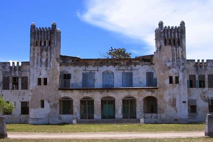 Private Bagamoyo Day Trip with Lunch - photo 2