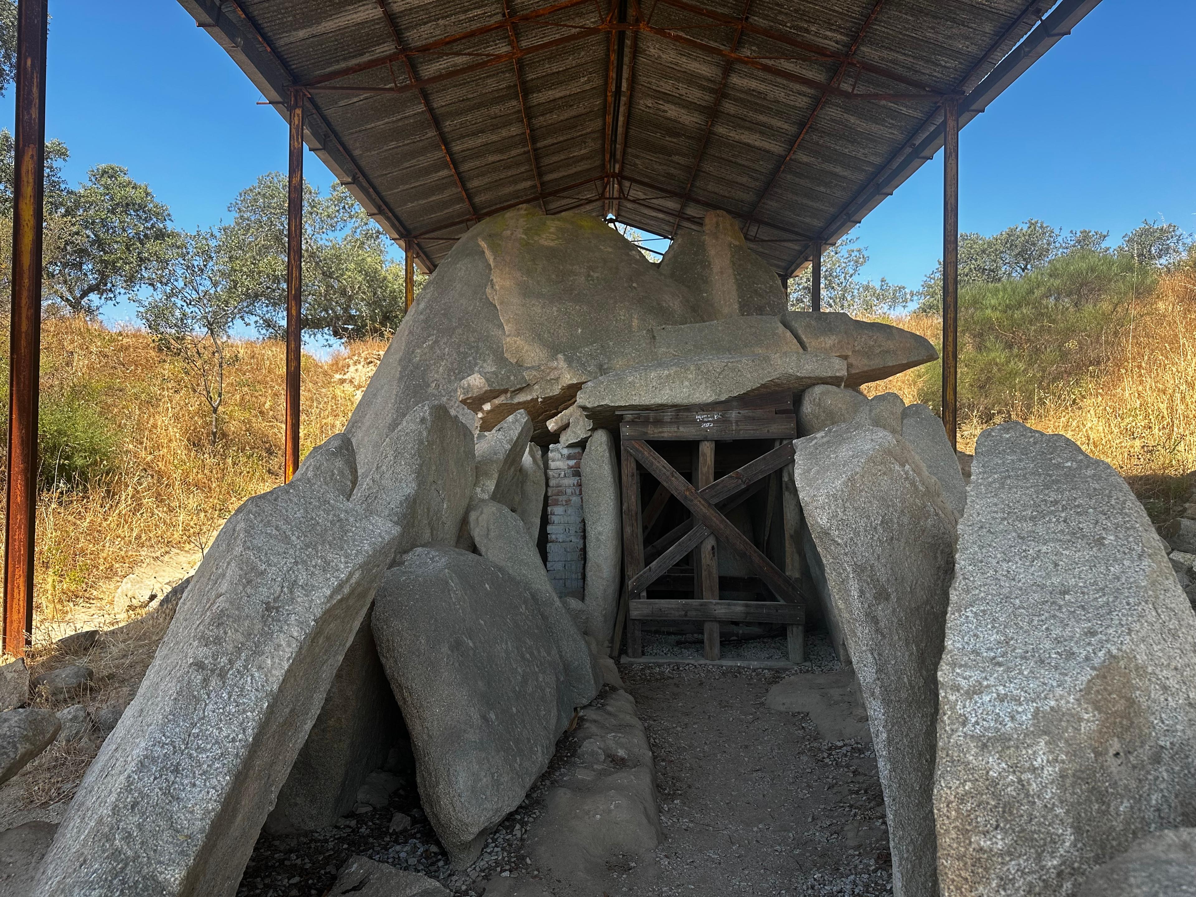 Montemor-o-Novo or Évora: One-Day Tour of Megaliths - photo 4