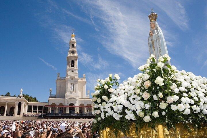 Fátima : Private Tour of History, Symbols & Hidden Stories - cover photo