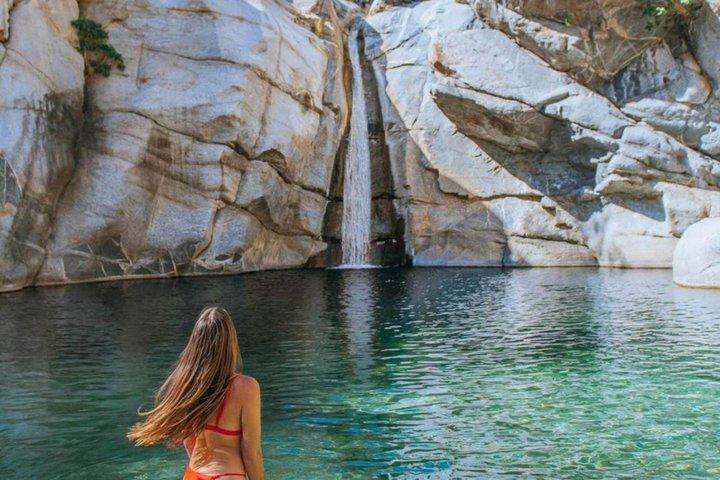 Los Cabos: Hiking at the Fox Canyon with Waterfall - cover photo
