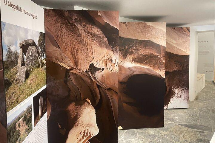 Évora or Montemor-o-Novo: Guided Tour to Escoural Caves - cover photo