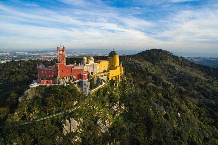 Sintra & Cascais Small-Group Tour with Pena Palace Ticket - photo 2