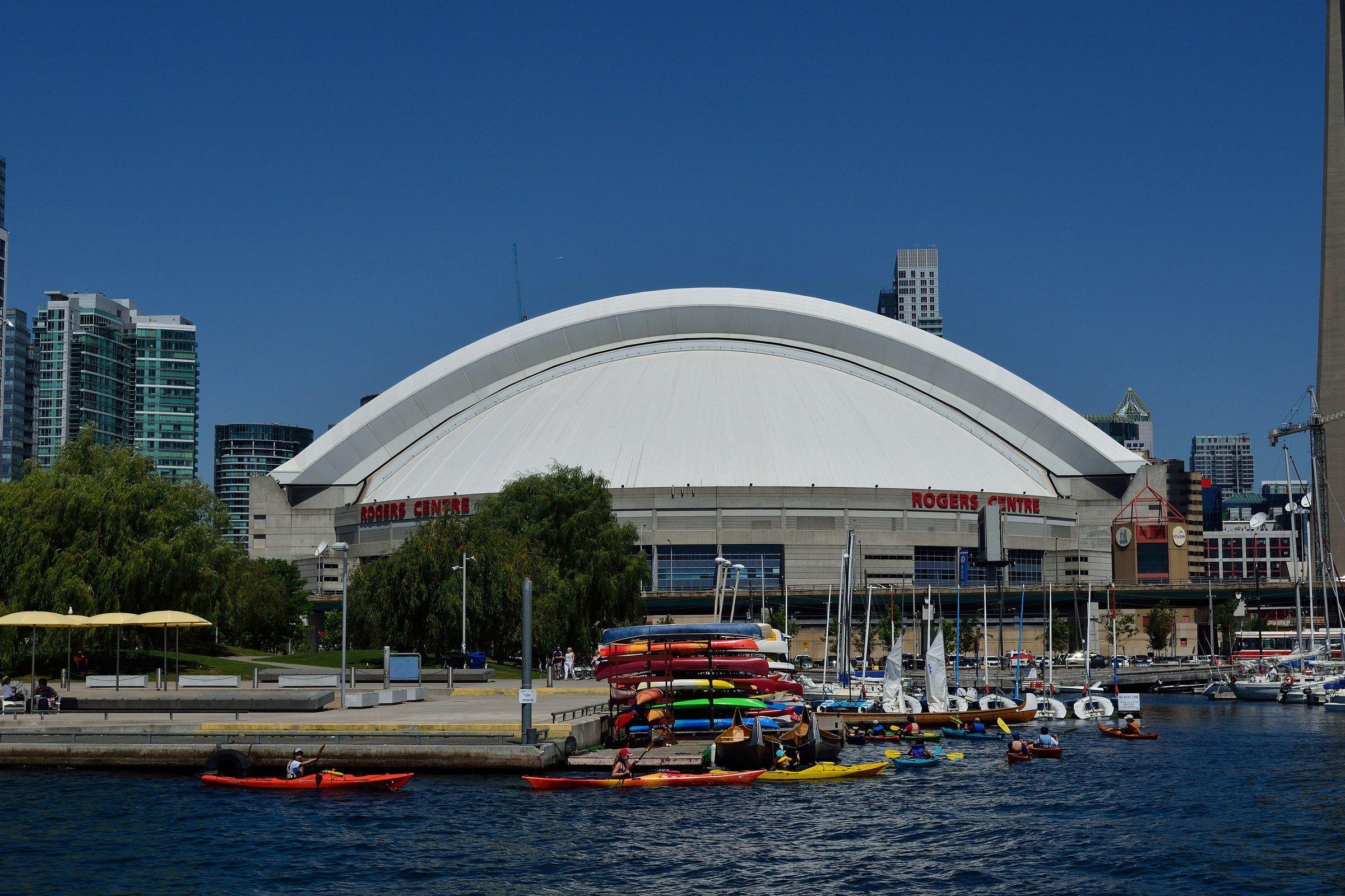 CN Tower and Toronto Waterfront Self-Guided Audio Walk: Union Station, the SkyDome and Harbourfront - photo 5