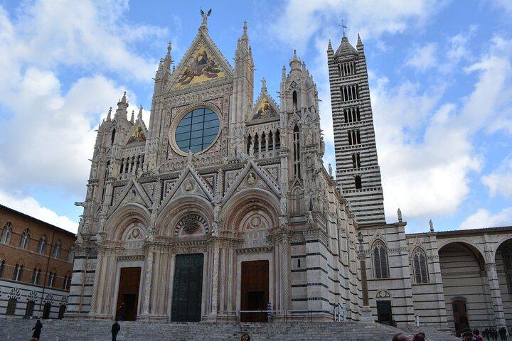 Private Day Trip: Rome to Siena & San Gimignano with Wine Tasting - photo 3