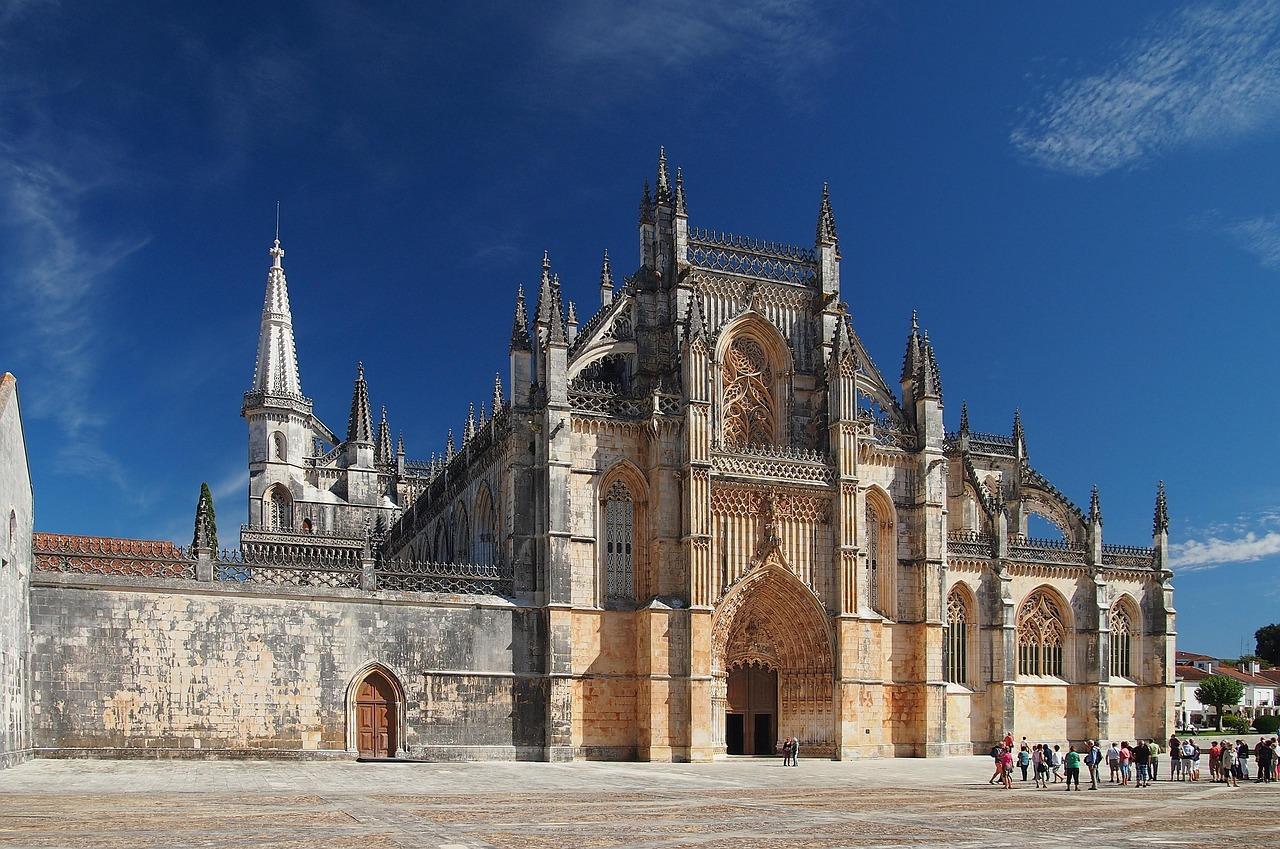 Fátima & Batalha Private E-Bike Tour - cover photo