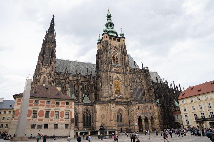 Prague Castle complex: Small-group Introduction tour - photo 3