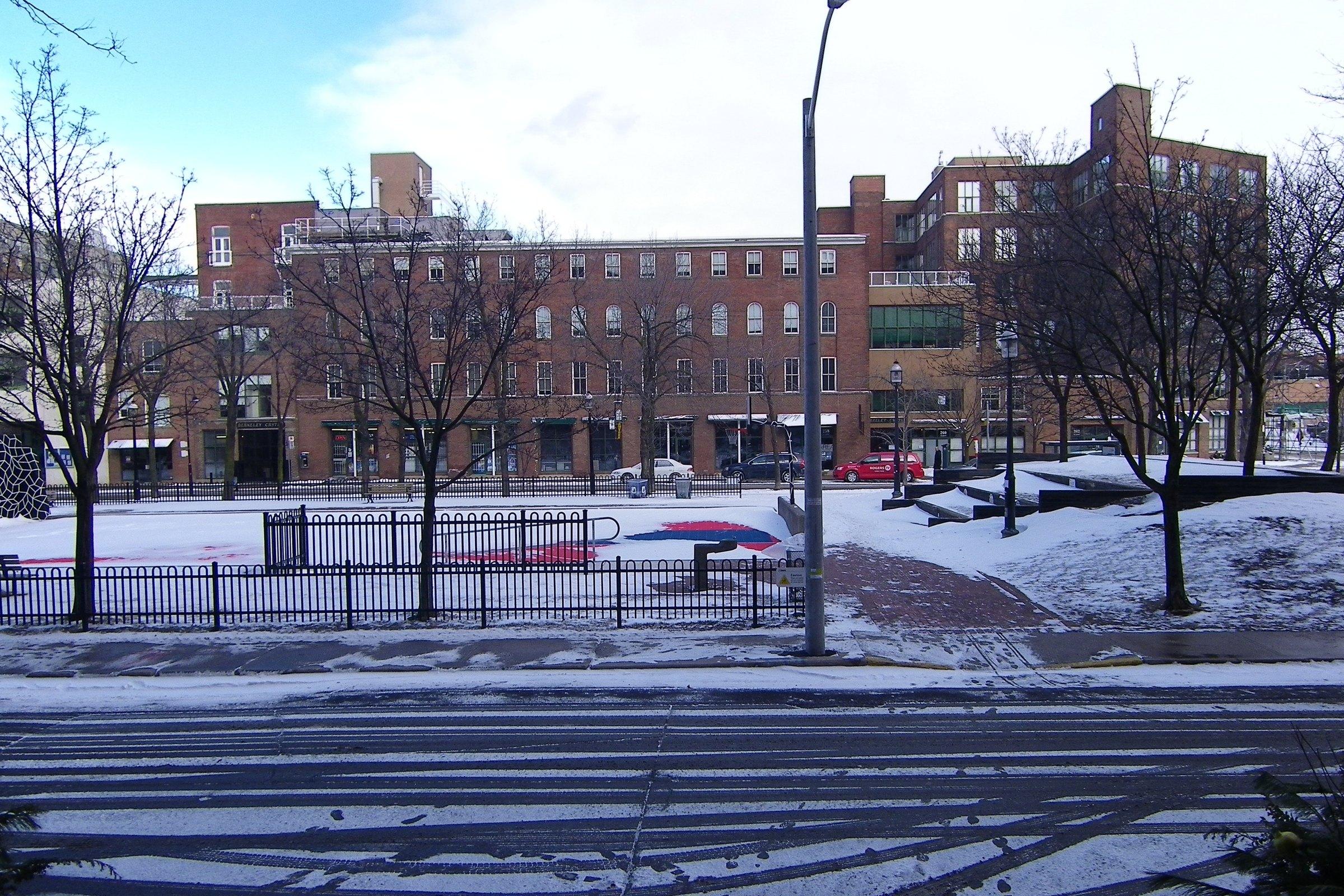 Old Town Toronto Self-Guided Audio Walk: St Lawrence Market, the Flatiron and the Distillery District - photo 5