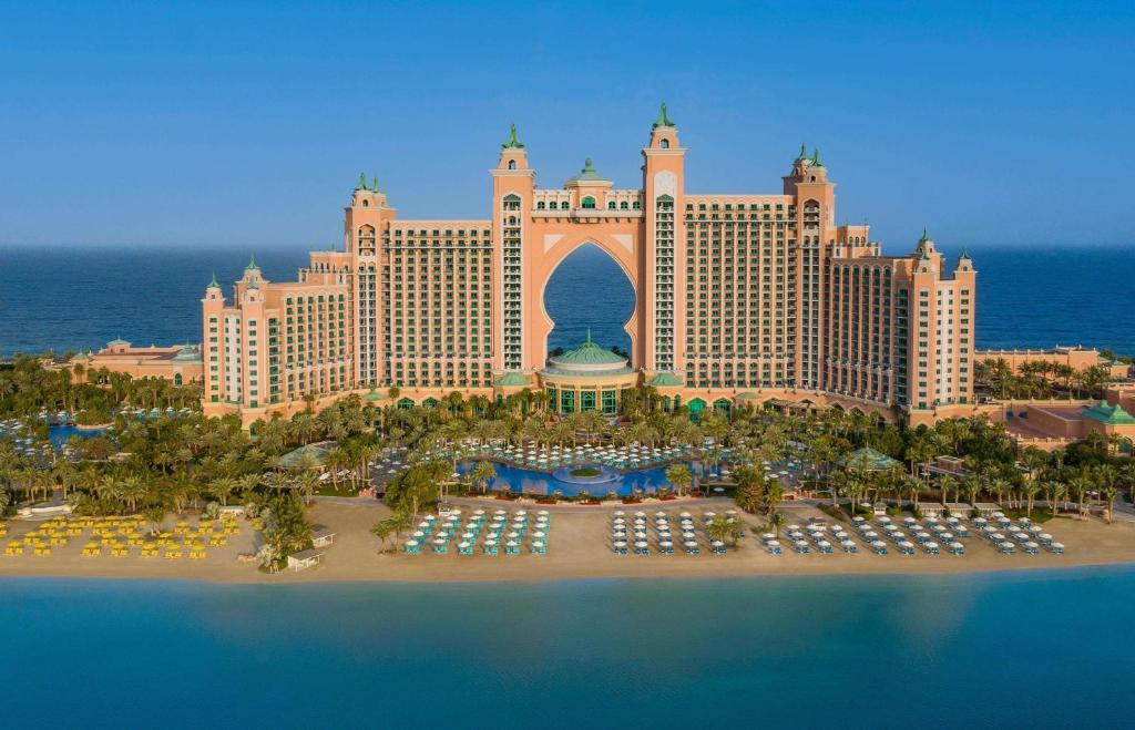 5 Days Dubai & Abu Dhabi Land Tour - photo 2