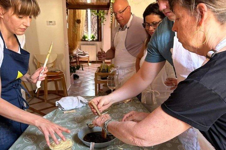 Small group cozy Cooking Class in a typical Milanese house - photo 5