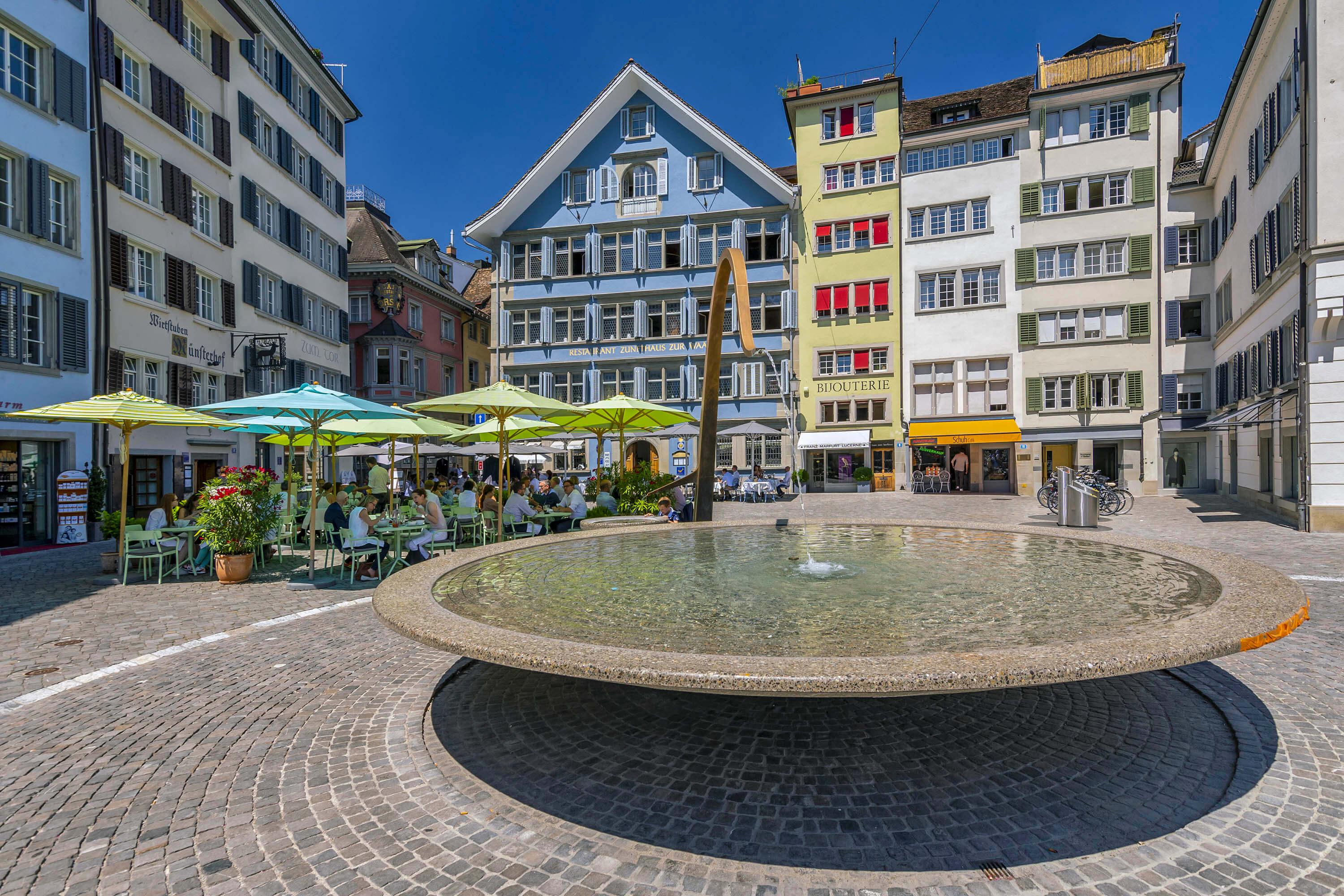 Zurich City Walking Tour with Audio Guide App - photo 4