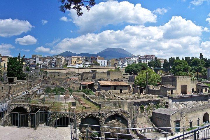 Pompeii and Vesuvius Hike Small Group Priority Access from Naples - photo 3