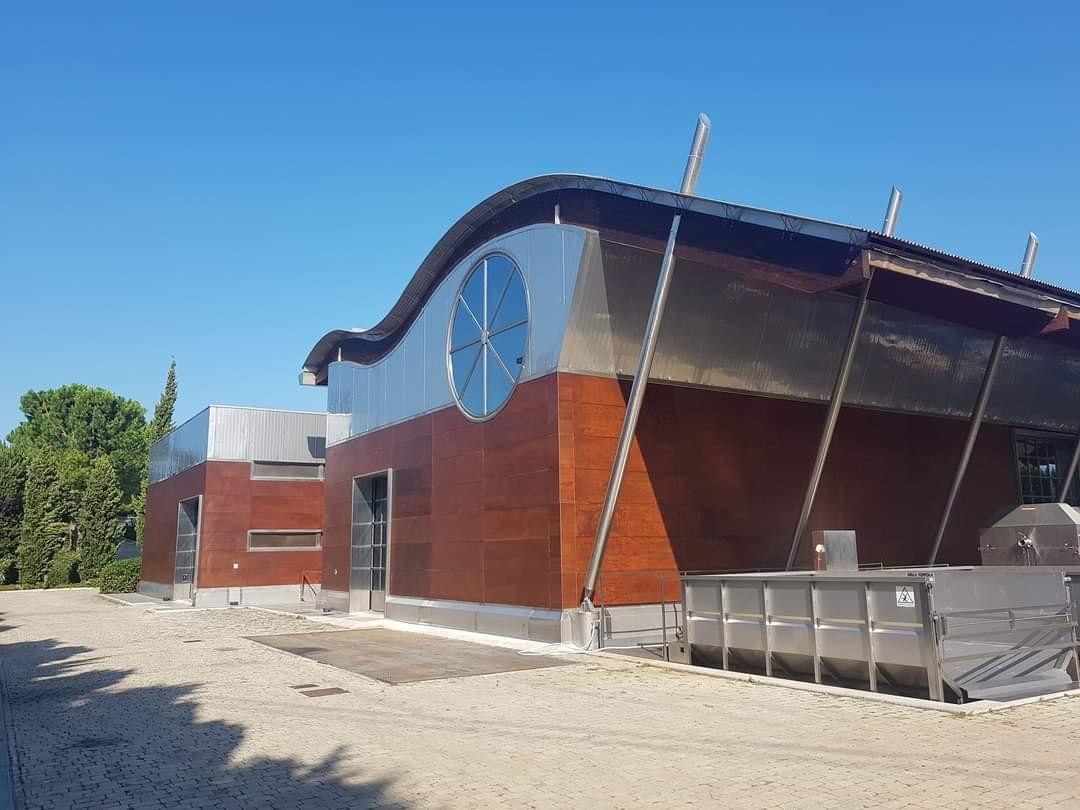 Visit the Vigna Madre winery and taste its wines - photo 4